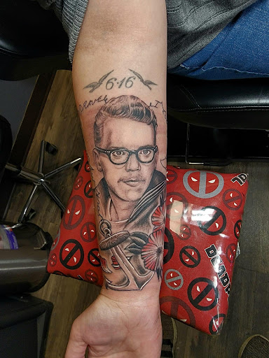 Explore beautiful flower tattoo ideas, creative tattoo ideas in Athens, available at United Ink Tattoos and Body Piercings