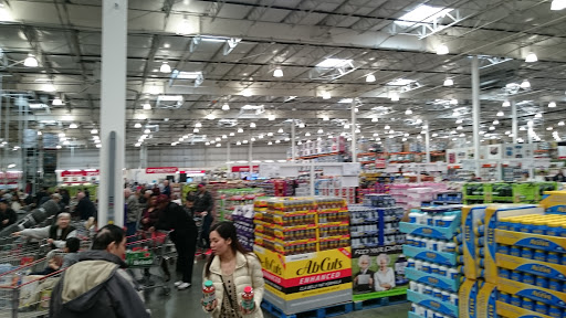 Warehouse store «Costco Wholesale», reviews and photos, 4401 4th Ave S, Seattle, WA 98134, USA