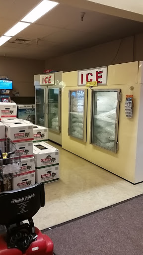 Grocery Store «Safeway», reviews and photos, 2090 Harbison Dr, Vacaville, CA 95687, USA