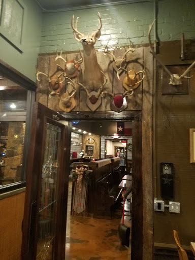 Southern Restaurant (US) «Starr Ranch», reviews and photos, 170 N Water Ave, Gallatin, TN 37066, USA