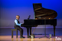 7 Notes Authorized Yamaha Music School