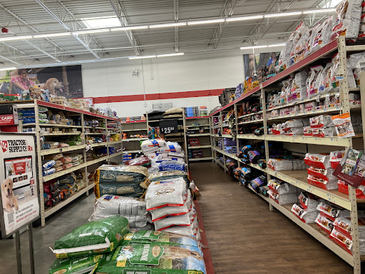 Home Improvement Store «Tractor Supply Co.», reviews and photos, 1000 American Way, Windsor, CA 95492, USA