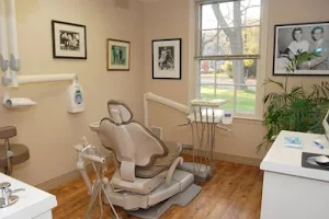 Edgemont Dental Arts image