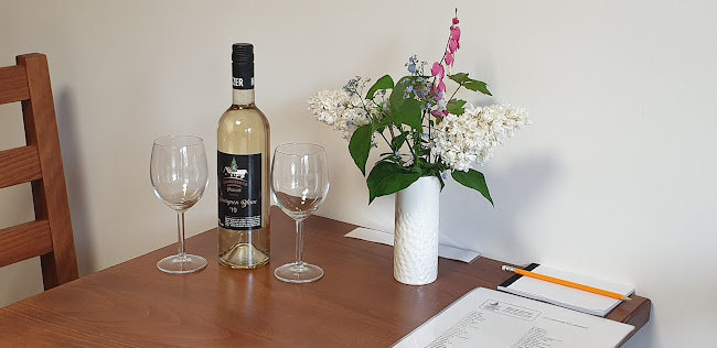 Comentarii opinii despre Mamutfenyő Panzió