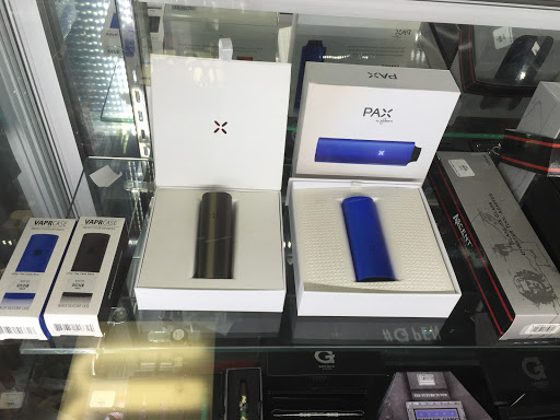 Tobacco Shop «All in 1 Smoke Shop», reviews and photos, 1300 N University Dr, Pembroke Pines, FL 33024, USA