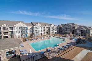 Cottages at Tallgrass Point Apartments image