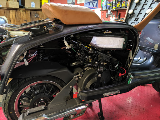 Motor Scooter Dealer «Metro Scooter», reviews and photos, 3716 Montgomery Rd, Cincinnati, OH 45207, USA