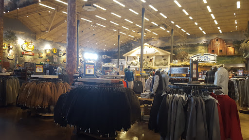Sporting Goods Store «Bass Pro Shops», reviews and photos, 10000 Bass Pro Blvd, Rossford, OH 43460, USA