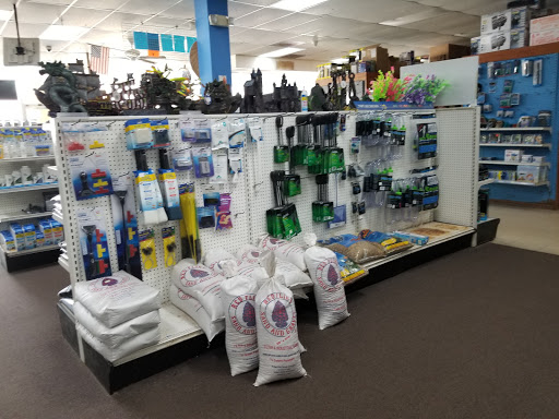 Pet Supply Store «Tropical World Pets», reviews and photos, 8444 Watson Rd, Webster Groves, MO 63119, USA