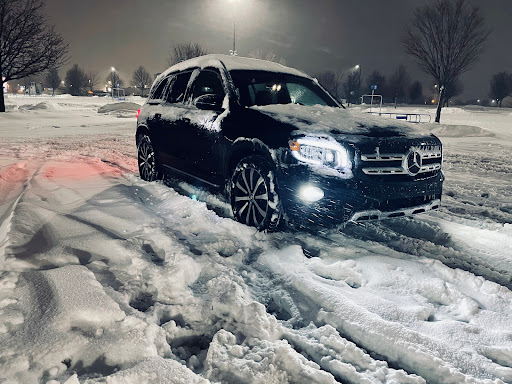 Mercedes Benz Dealer «Mercedes-Benz of Lancaster», reviews and photos, 5100 Main St, East Petersburg, PA 17520, USA