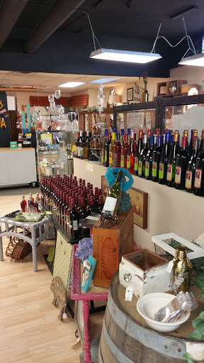 Wine Store «Wines of Iowa», reviews and photos, 234 5th St, West Des Moines, IA 50265, USA