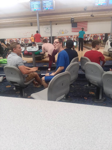 Bowling Alley «Oak Ridge Bowling Center», reviews and photos, 246 S Illinois Ave, Oak Ridge, TN 37830, USA