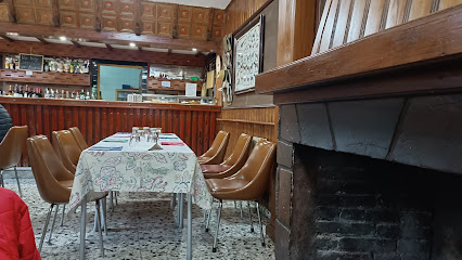 Restaurante El Molino - C. Calzada, 17, 28192 El Berrueco, Madrid, Spain