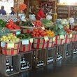 Brady's Farm Market