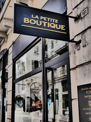 Magasin de vêtements pour femmes La Petite Boutique Aix-les-Bains