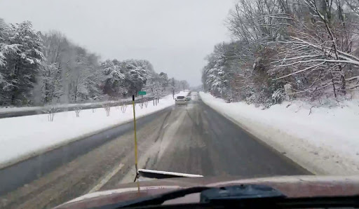 Tire Shop «HomeTowne Auto Repair and Tire of Woodbridge», reviews and photos, 15698 Jefferson Davis Hwy, Woodbridge, VA 22191, USA