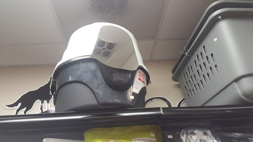 Pet Supply Store «EarthWise Pet Supply East Village», reviews and photos, 1051 Market St, San Diego, CA 92101, USA