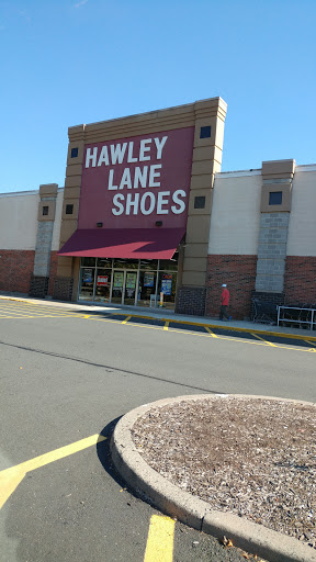 Shopping Mall «Shelton Square Shopping Center», reviews and photos, 897 Bridgeport Ave, Shelton, CT 06484, USA