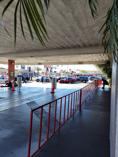Car Wash «Temple City Car Wash», reviews and photos, 5500 Rosemead Blvd, Temple City, CA 91780, USA