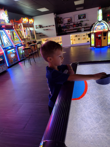 Bowling Alley «222 Dutch Lanes», reviews and photos, 4311 Oregon Pike, Ephrata, PA 17522, USA
