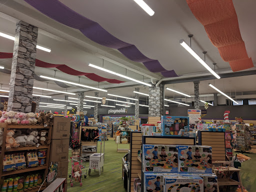 Toy Store «King Arthurs Court Toys», reviews and photos, 3040 Madison Rd, Cincinnati, OH 45209, USA