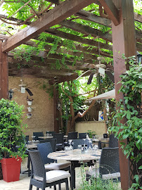 Atmosphère du Restaurant de la Poste à Saint-Léon-sur-Vézère - n°2
