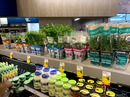 Grocery Store «Meijer», reviews and photos, 15 Caberfae Hwy, Manistee, MI 49660, USA