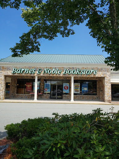 Book Store «Barnes & Noble», reviews and photos, 392 State Road Route 6, North Dartmouth, MA 02747, USA