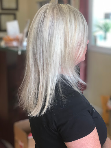Beauty Salon «Elle Salon & Spa», reviews and photos, 471 W Main St, Cheshire, CT 06410, USA