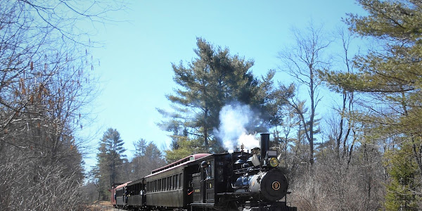 Wiscasset, Waterville and Farmington Railway Museum