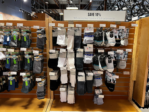 Camping Store «REI», reviews and photos, 63 W Aylesbury Rd, Timonium, MD 21093, USA