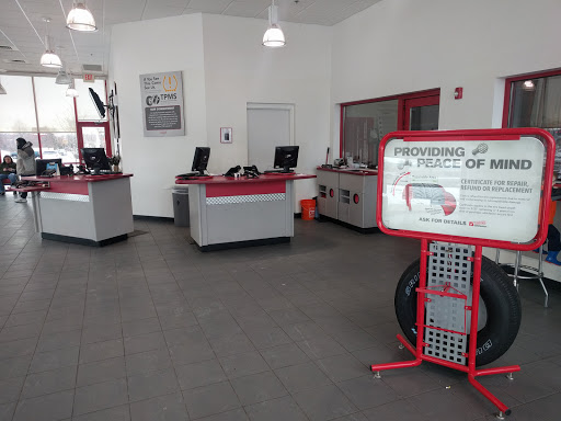 Tire Shop «Discount Tire Store - Eagan, MN», reviews and photos, 3575 Pilot Knob Rd, Eagan, MN 55122, USA