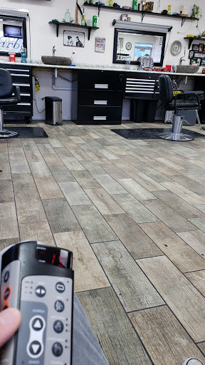 Barber Shop «Your Dads Barber Shop», reviews and photos, 1301 Bayshore Blvd, Dunedin, FL 34698, USA