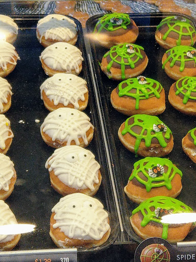 Bakery «Krispy Kreme Doughnuts», reviews and photos, 5318 W Irlo Bronson Memorial Hwy, Kissimmee, FL 34746, USA
