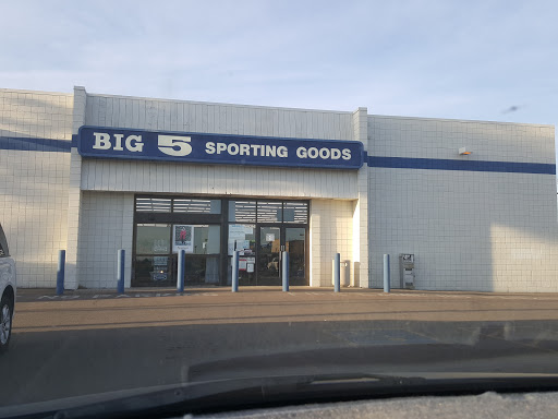 Sporting Goods Store «Big 5 Sporting Goods - Deer Valley», reviews and photos, 1919 W Bell Rd, Phoenix, AZ 85023, USA
