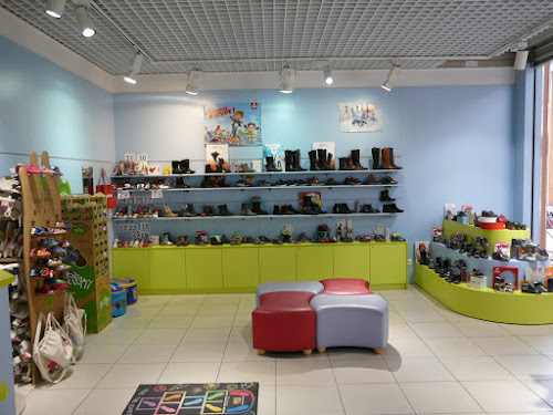 1741KIDS magasin chaussures enfant à Champfleury