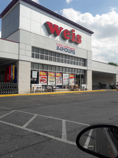 Supermarket «Weis Markets (Kutztown)», reviews and photos, 15260 Kutztown Rd, Kutztown, PA 19530, USA