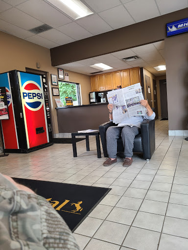 Auto Repair Shop «Grandview Tire & Auto», reviews and photos, 5100 Vernon Ave S, Edina, MN 55436, USA