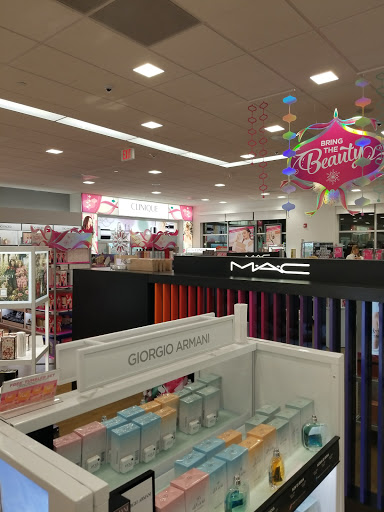 Hair Salon «Ulta Beauty», reviews and photos, 1800 S 320th St, Federal Way, WA 98003, USA