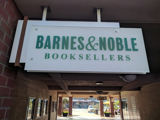 Book Store «Barnes And Noble», reviews and photos, 7610 Hazard Center Dr, San Diego, CA 92108, USA