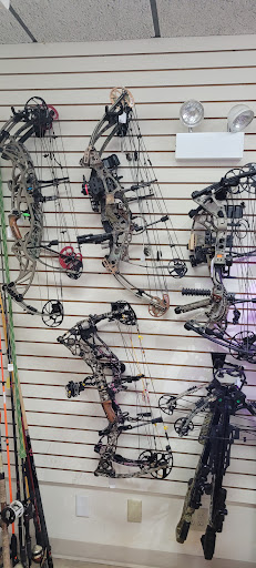 Pawn Shop «GNT Jewelry and Loan Kenosha Pawnshop», reviews and photos, 7944 Sheridan Rd #3, Kenosha, WI 53143, USA