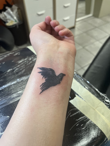 Tattoo Shop «Ocean Blue Tattoo & Art Studio», reviews and photos, 9158 Old Cedar Ave S, Bloomington, MN 55425, USA