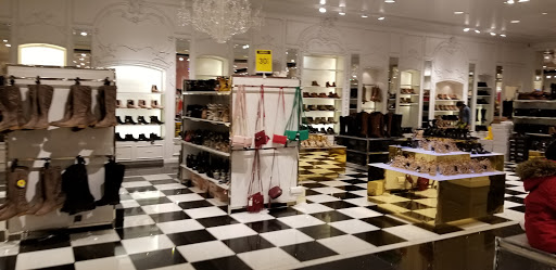 Clothing Store «Forever 21», reviews and photos, 651 Kapkowski Rd, Elizabeth, NJ 07201, USA