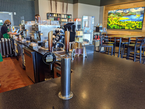 Starbucks, 3414 8th St SW, Altoona, IA 50009, USA, 