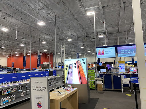 Electronics Store «Best Buy», reviews and photos, 16630 Royalton Rd, Strongsville, OH 44136, USA