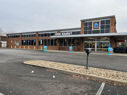 Supermarket «ALDI», reviews and photos, 11800 Perry Hwy, Wexford, PA 15090, USA
