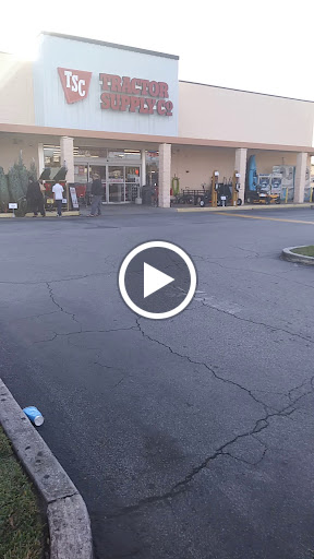 Home Improvement Store «Tractor Supply Co.», reviews and photos, 4267 13th St, St Cloud, FL 34769, USA