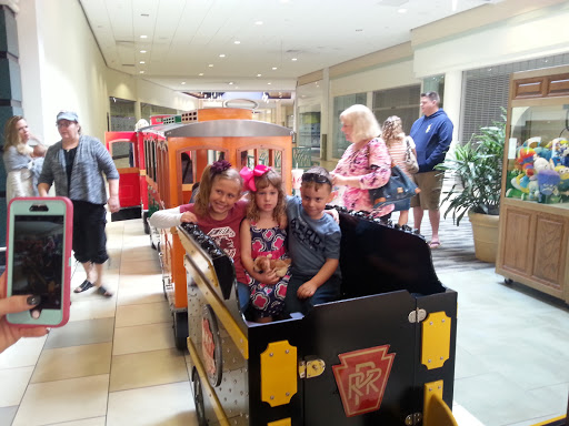 Shopping Mall «Inlet Square Mall», reviews and photos, 12125 Highway 17 Byp # A12, Murrells Inlet, SC 29576, USA