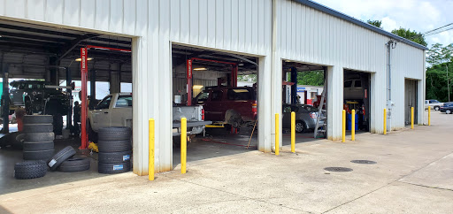 Tire Shop «Tire World», reviews and photos, 1406 NW Broad St, Murfreesboro, TN 37129, USA