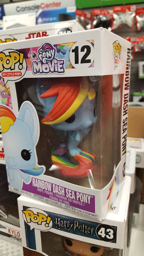 Video Game Store «GameStop», reviews and photos, 9060 Highland Rd, White Lake, MI 48386, USA